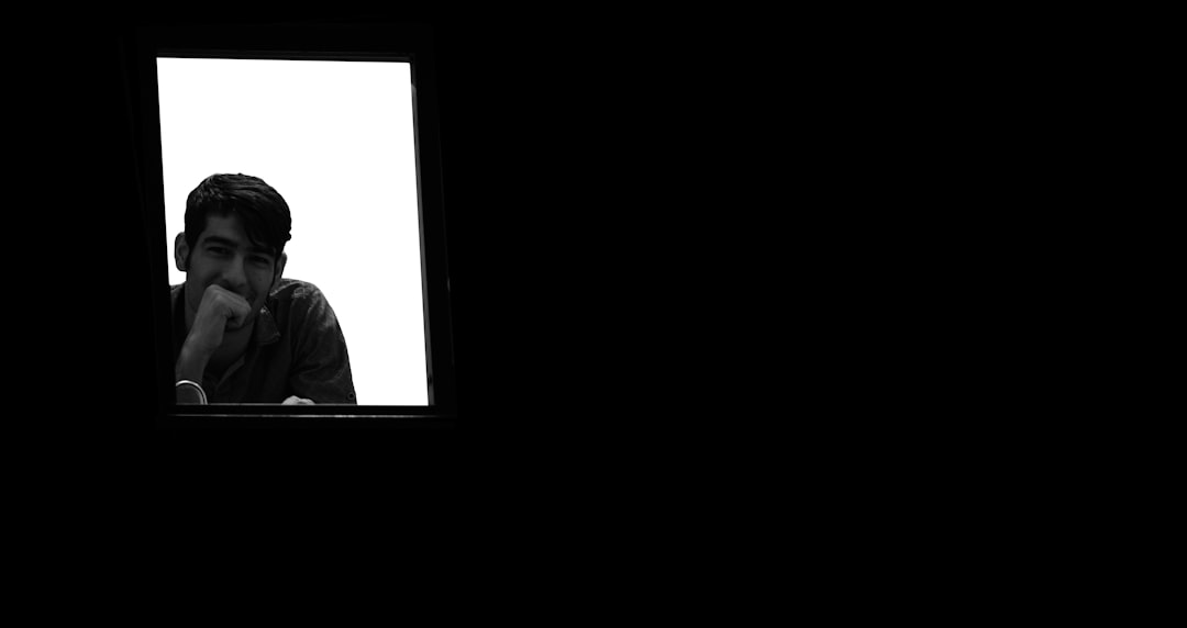 The Hidden Language of Love: How Female Hormones Guide Male Octopus Mating