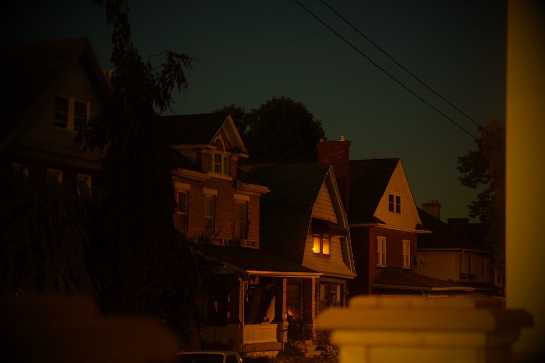 Fiery Spectacle: Suspected Meteor Ignites Skies Over Ohio and Pennsylvania with Sonic Boom